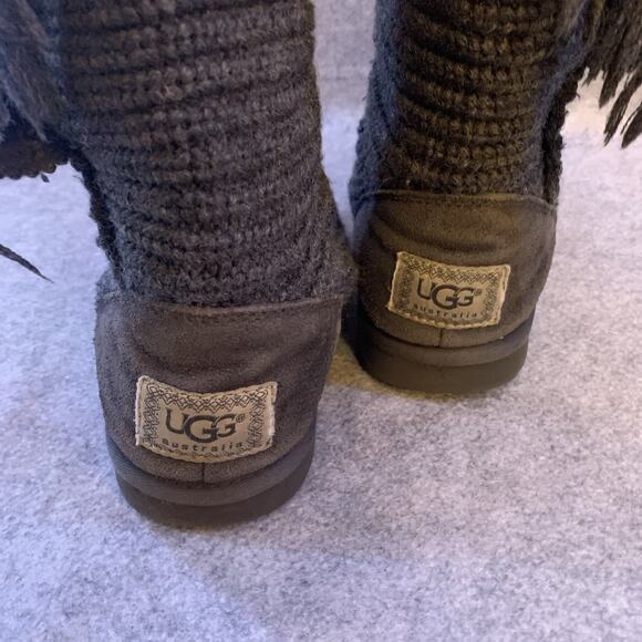 Ugg Australia Cardy Classic Knit Sweater Boots, Gray Knee High Women's 6 Buttons - Picture 6 of 10